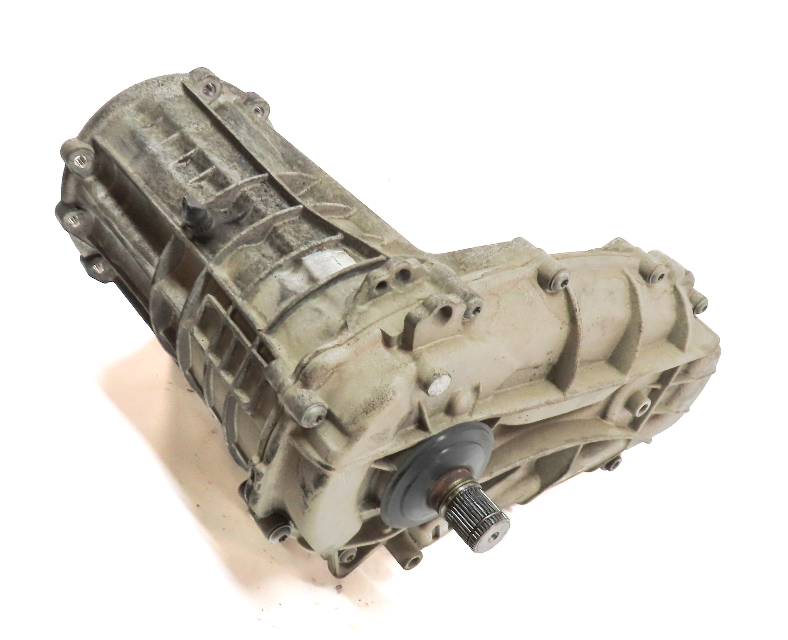 11-18 PORSCHE CAYENNE (958) 3.6L FRONT TRANSFER CASE ASSEMBLY (NFD) w/out MOTOR — exact item pictured